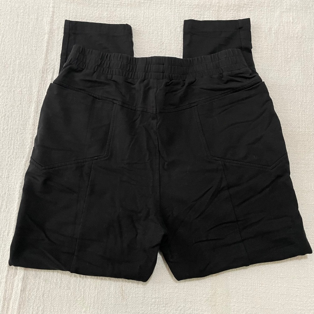 Cabi Black Performance Joggers Style 4135 Elastic Waist Pockets Size S